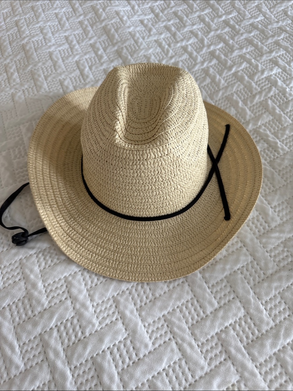 Women’s Straw Sun Hat with Black Band - Neutral